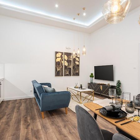 Blue Velvet Luxury Apartment ブダペスト エクステリア 写真