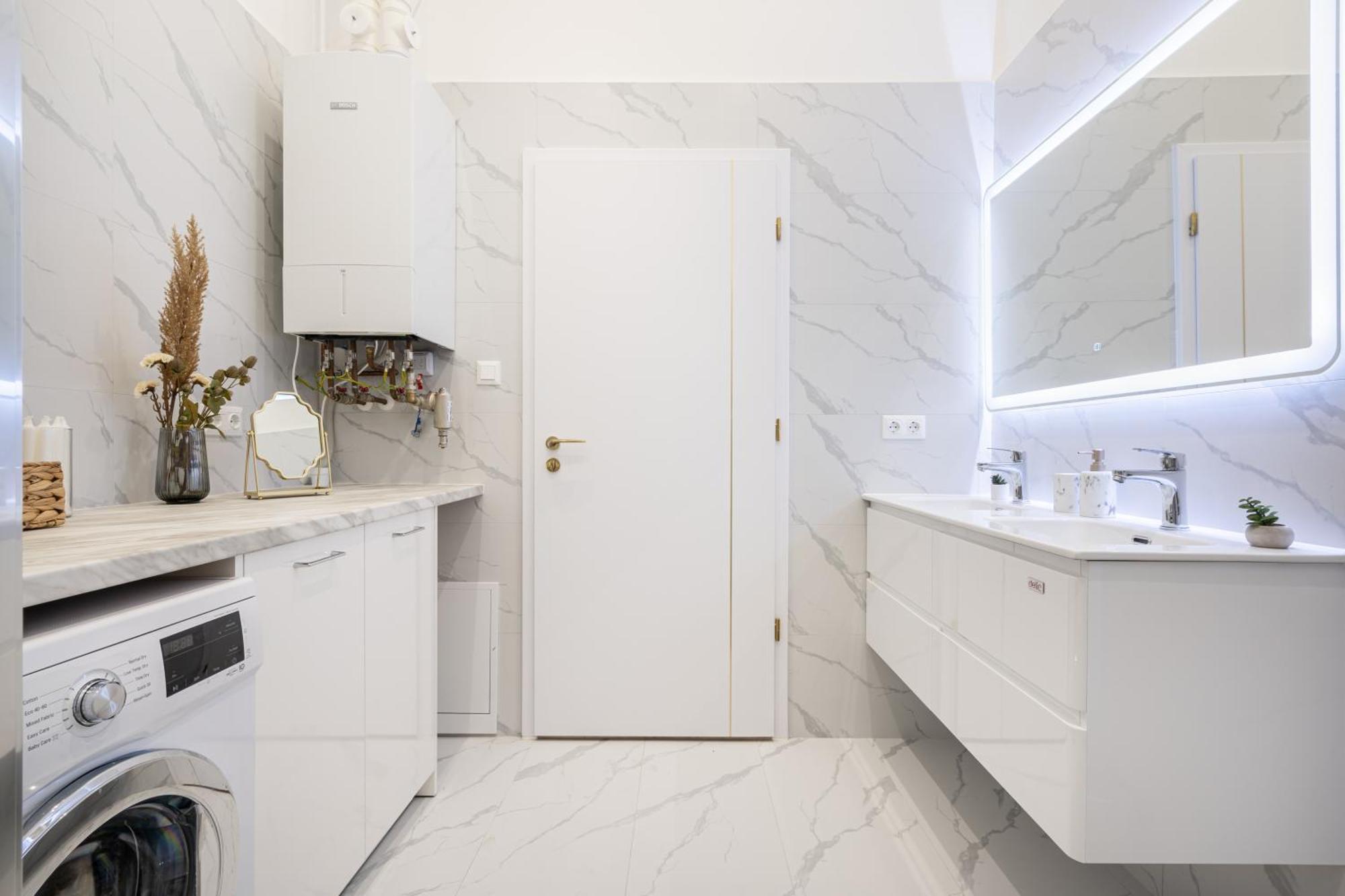 Blue Velvet Luxury Apartment ブダペスト エクステリア 写真
